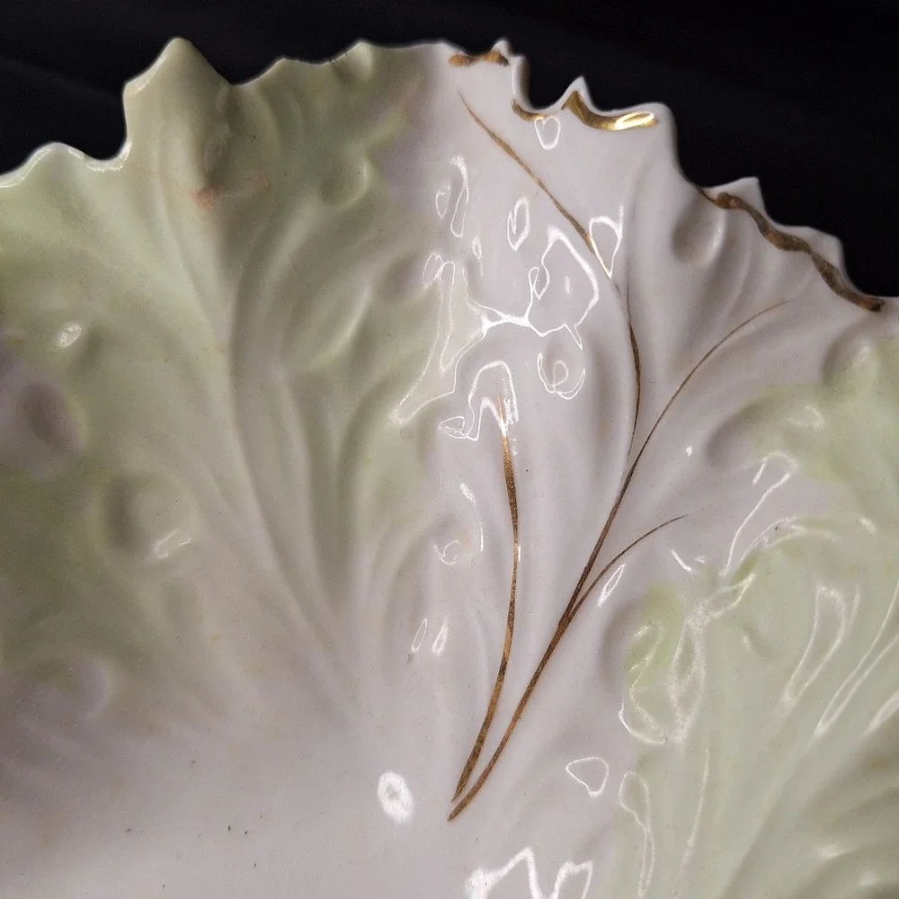 N/A antique porcelain